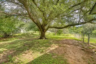 306 Pecan Dr, Kingsland, TX 78639 - Photo 30