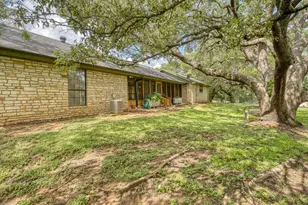 306 Pecan Dr, Kingsland, TX 78639 - Photo 34