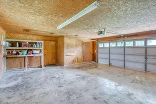 306 Pecan Dr, Kingsland, TX 78639 - Photo 44