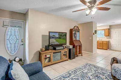 1113 Ash Dr, Marble Falls, TX 78654 - Photo 6