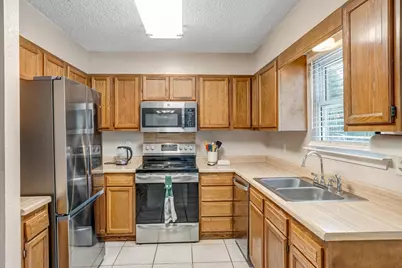 1113 Ash Dr, Marble Falls, TX 78654 - Photo 10