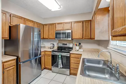 1113 Ash Dr, Marble Falls, TX 78654 - Photo 12