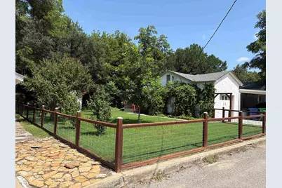 506 W Storey Street, San Saba, TX 76877 - Photo 34