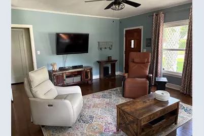 506 W Storey Street, San Saba, TX 76877 - Photo 10