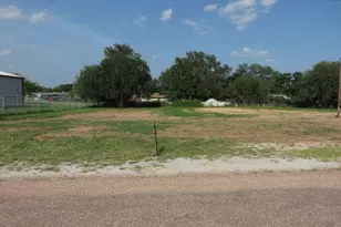 110 Deer Dr, Sunrise Beach, TX 78643 - Photo 1