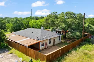 808 Pecan Ln, Cottonwood Shores, TX 78657 - Photo 28