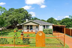 808 Pecan Ln, Cottonwood Shores, TX 78657 - Photo 24