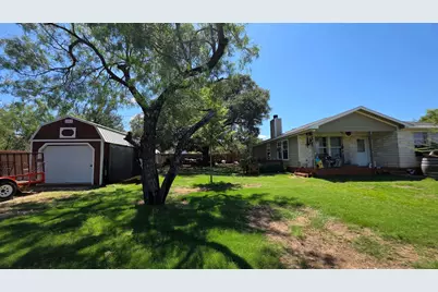 808 Pecan Ln, Cottonwood Shores, TX 78657 - Photo 1