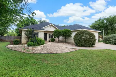 275 Skyview Dr, Kingsland, TX 78639 - Photo 1