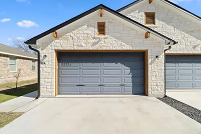 1111 Cedar, Marble Falls, TX 78654 - Photo 2