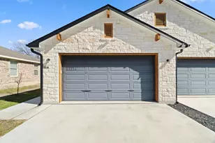 1111 Cedar, Marble Falls, TX 78654 - Photo 2