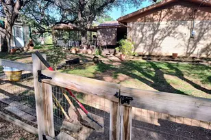 107 Timber Lake Dr, Kingsland, TX 78639 - Photo 24