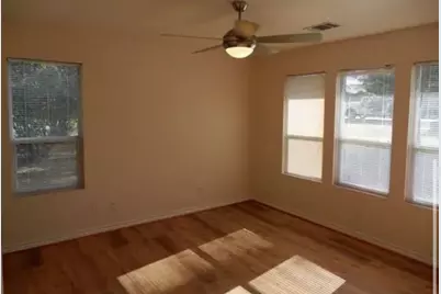 508 B W Hi Circle, Horseshoe Bay, TX 78657 - Photo 6