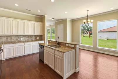 340 Sun Ray, Horseshoe Bay, TX 78657 - Photo 16