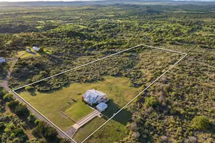 1130 Crownover Ln, Round Mountain, TX 78663 - Photo 26