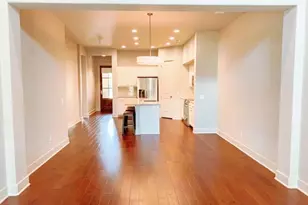 108 Tuscan Dr, Horseshoe Bay, TX 78657 - Photo 4
