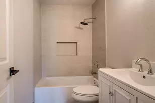 416 Spyglass St, Meadowlakes, TX 78654 - Photo 18