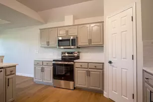 416 Spyglass St, Meadowlakes, TX 78654 - Photo 12