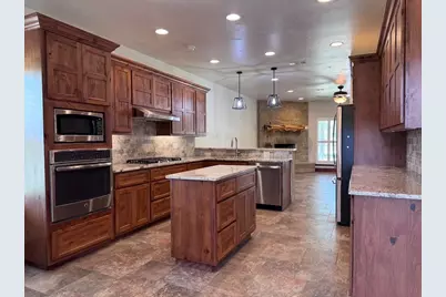 1706 Link Drive, Kingsland, TX 78639 - Photo 6