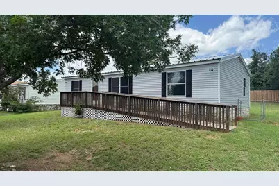 200 Sarah Circle, Llano, TX 78643 - Photo 4