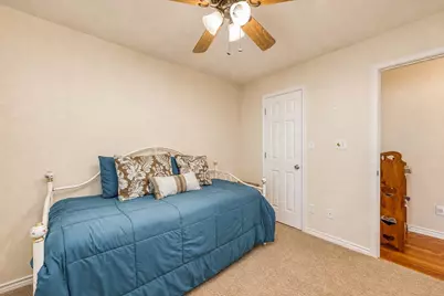 1107 E College Street, Llano, TX 78643 - Photo 24