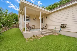 1107 E College St, Llano, TX 78643 - Photo 32