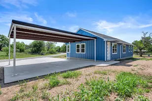 1701 Lakewood, Kingsland, TX 78639 - Photo 2