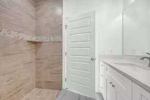1701 Lakewood, Kingsland, TX 78639 - Photo 16