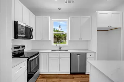 1701 Lakewood, Kingsland, TX 78639 - Photo 6