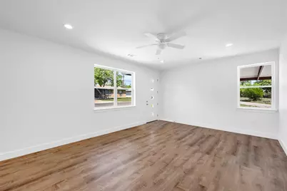 1701 Lakewood, Kingsland, TX 78639 - Photo 10