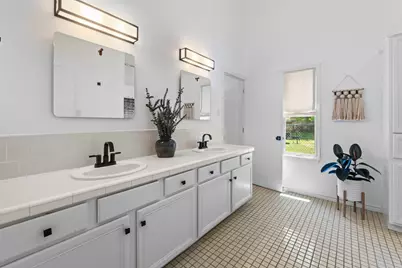 111 Inspiration Drive, Sunrise Beach, TX 78643 - Photo 12