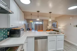 207 N Hi Circle, Horseshoe Bay, TX 78657 - Photo 8