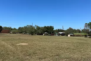 203 Post Oak, Llano, TX 78643 - Photo 1