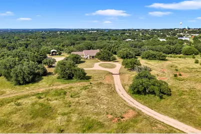 627 Ranch Road 2323, Llano, TX 78643 - Photo 2