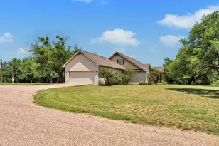 627 Ranch Rd 2323, Llano, TX 78643 - Photo 34