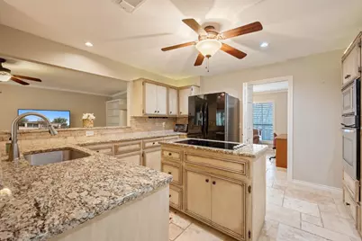 110 Highlands Boulevard, Horseshoe Bay, TX 78657 - Photo 12