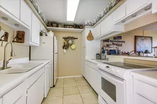 304 Hi There, Horseshoe Bay, TX 78657 - Photo 10