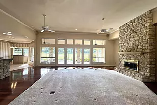 312 N Big Spur Ave, Horseshoe Bay, TX 78657 - Photo 10