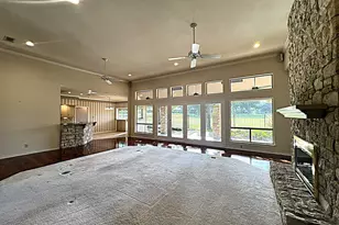 312 N Big Spur Ave, Horseshoe Bay, TX 78657 - Photo 12