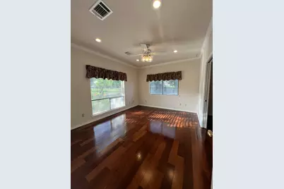 312 N Big Spur Avenue, Horseshoe Bay, TX 78657 - Photo 28