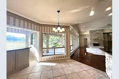 312 N Big Spur Avenue, Horseshoe Bay, TX 78657 - Photo 14