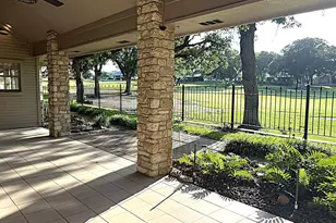 312 N Big Spur Ave, Horseshoe Bay, TX 78657 - Photo 4