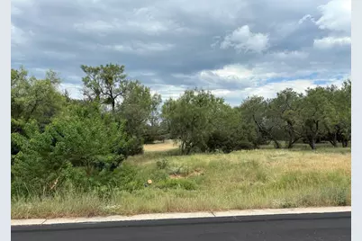 1008 Hi Circle W, Horseshoe Bay, TX 78657 - Photo 14