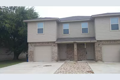 2507 Oak Ln, Georgetown, TX 78628 - Photo 1