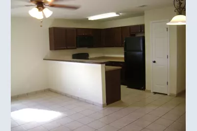 2507 Oak Ln, Georgetown, TX 78628 - Photo 2