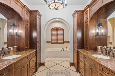 305 La Serena Loop, Horseshoe Bay, TX 78657 - Photo 18