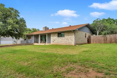 2208 Belaire Dr, Granite Shoals, TX 78654 - Photo 2