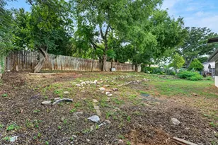 1010 Louise St, Marble Falls, TX 78654 - Photo 28