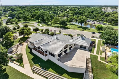1010 Louise St, Marble Falls, TX 78654 - Photo 34