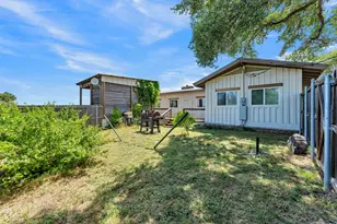 709 Co Rd 130, Burnet, TX 78611 - Photo 30